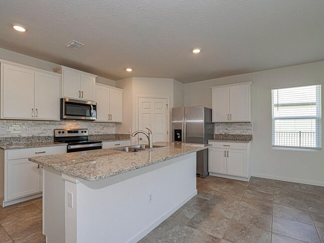 Foto del edificio - 4103 Keeson Cir
