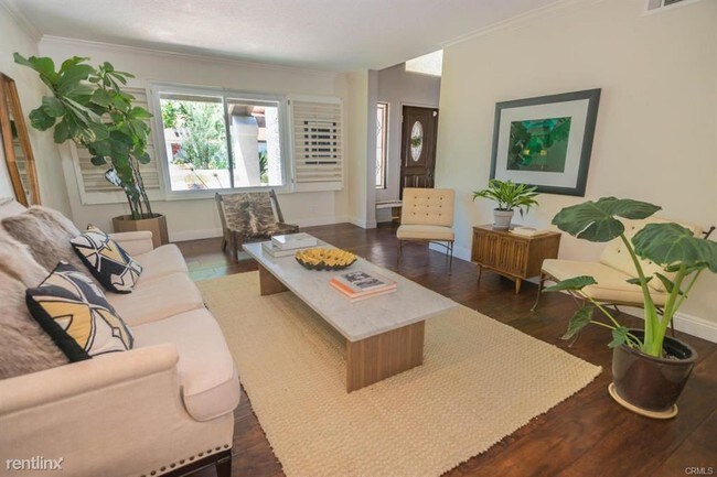 Building Photo - 4 br, 3 bath House - 688 Oak Shadow View Pl