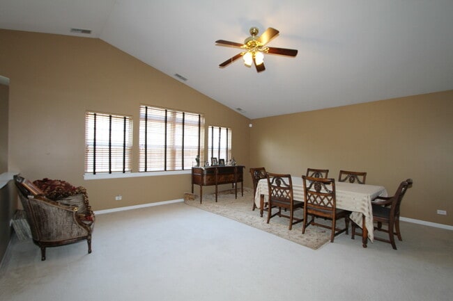 Building Photo - 1253 Georgetown Way