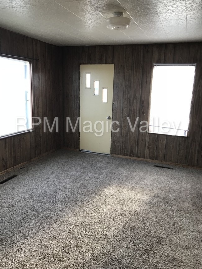 Building Photo - 3642 N 3700 E