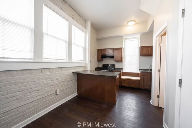 Foto del edificio - 522 Fletcher Ave