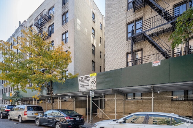 Building Photo - 96 Arden St