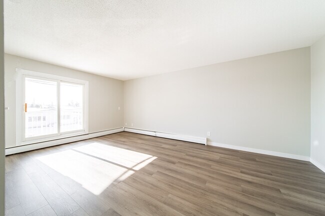 Building Photo - River Heights Apartments