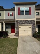 Building Photo - 692 Oakside Pl