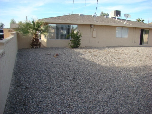 Building Photo - Move in ready! Owner offering move in special price-CALL FOR INFO.