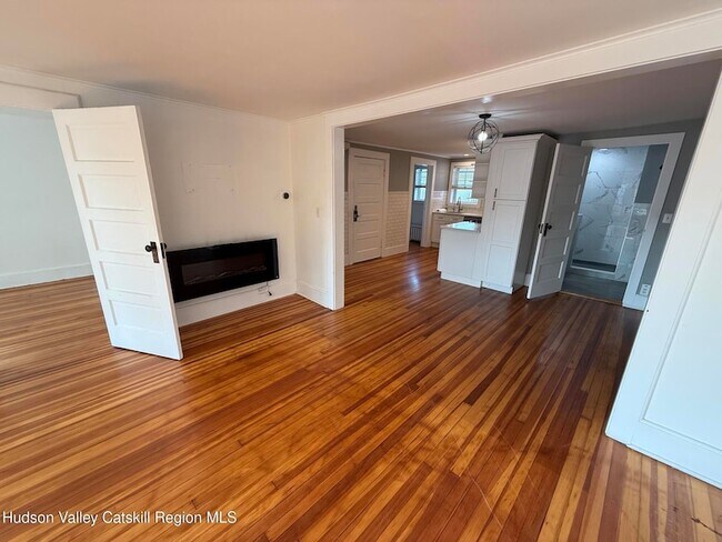Foto del edificio - 502 Warren St
