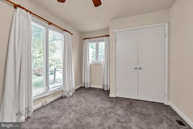 Building Photo - 4736 Timber Ridge Dr