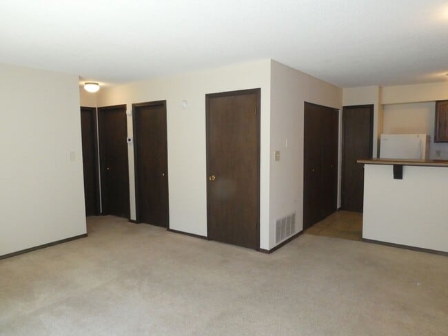 Building Photo - 2 bedroom 1 bath in West Columbia