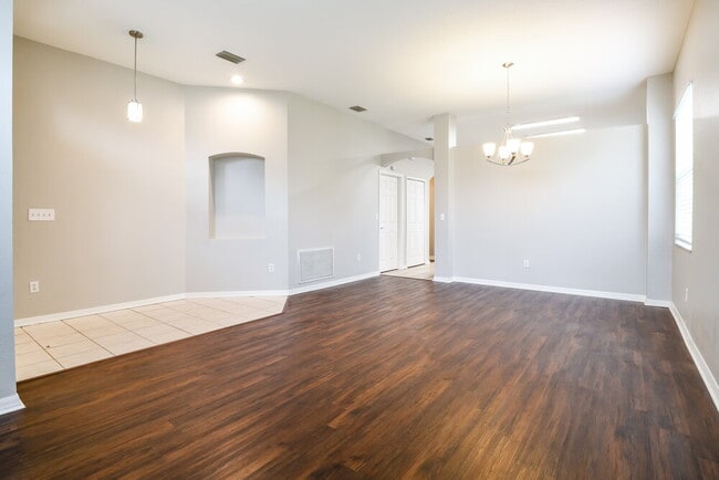 Foto del edificio - 5224 Braddock Dr