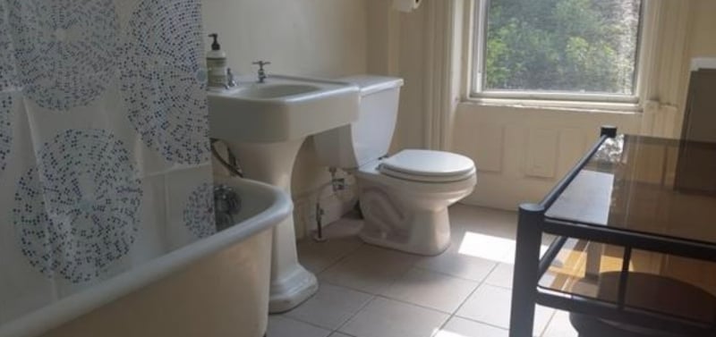 Building Photo - 198 Hancock St