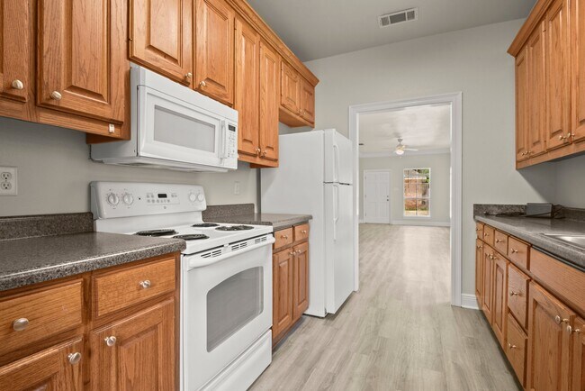 Foto del edificio - 18623 Greenwell Springs Rd