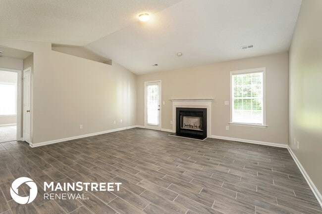 Building Photo - 110 Hammond Dr