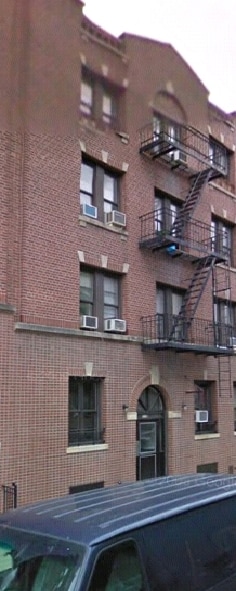 Primary Photo - 31-20 32nd St