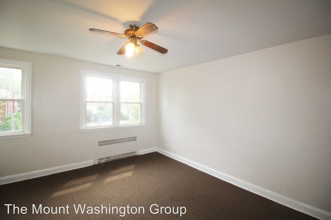 Building Photo - 3758 Columbus Dr