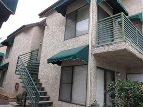 Building Photo - 450 Elm Dr