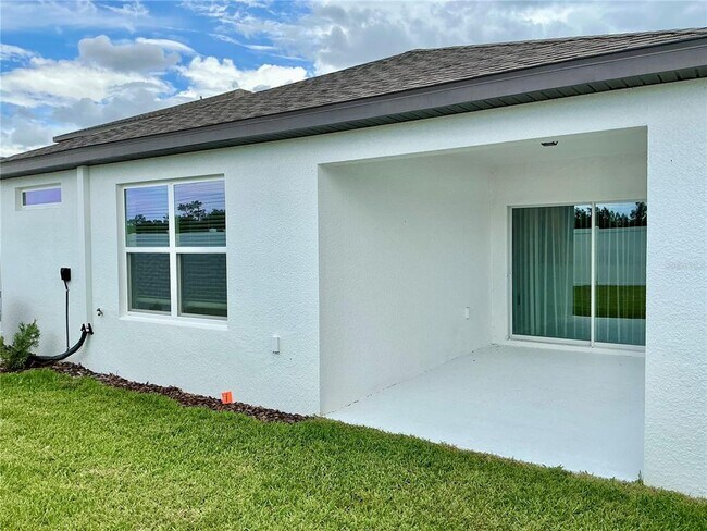 Foto del edificio - 3545 Hornbeam Rd