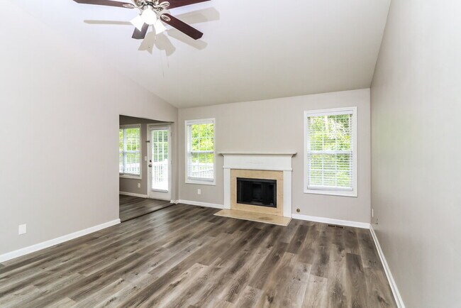 Building Photo - 7817 Cambridge Dr