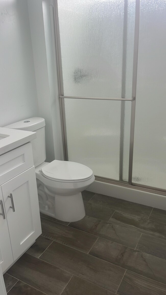 Foto del edificio - 1807 Donax Ave