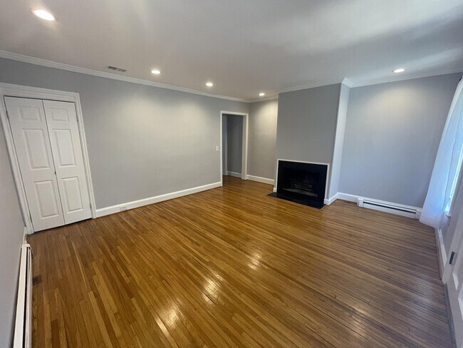 Foto del edificio - 3521 S Street NW