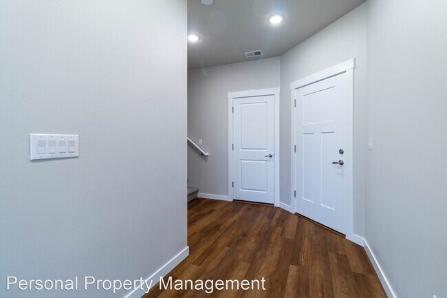 Foto del edificio - 3 br, 2.5 bath House - 8707 NE 43rd Place
