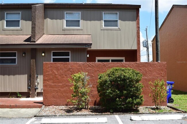 Foto del edificio - 945 Castle Way