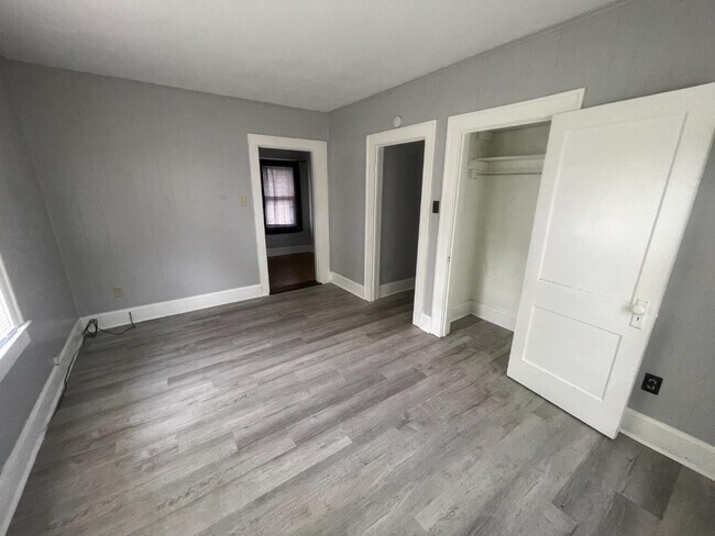 Foto del edificio - 1033 N 7th St