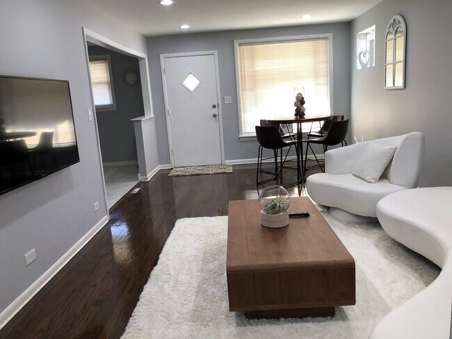 Foto del edificio - 4021 Ruby St