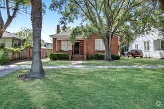 Building Photo - 2508 Dellwood Ave