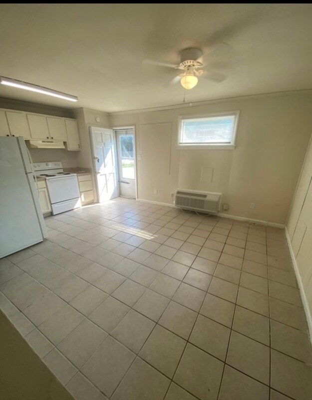 11300 Jefferson Davis Hwy, Chesterfield, VA 23237 Condo for Rent in