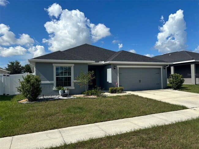 Building Photo - 444 Monticelli Dr
