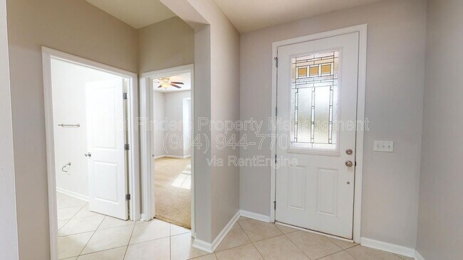 Building Photo - 12353 Acosta Oaks Dr