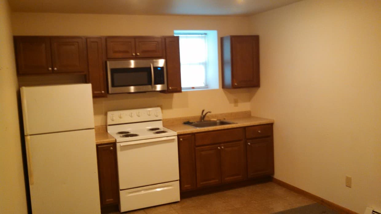 Building Photo - 47 E Market St