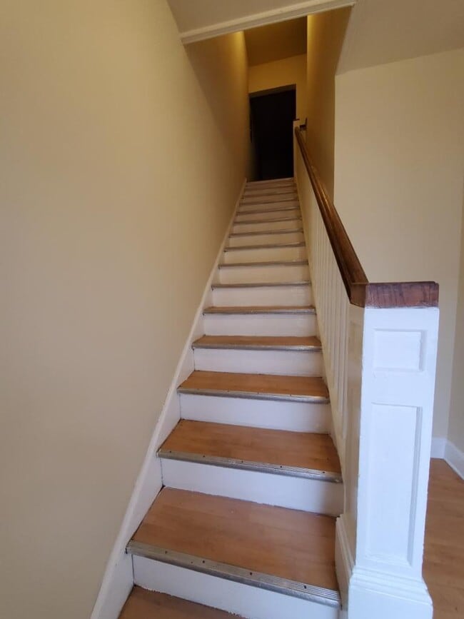 Building Photo - 3310 Perry St