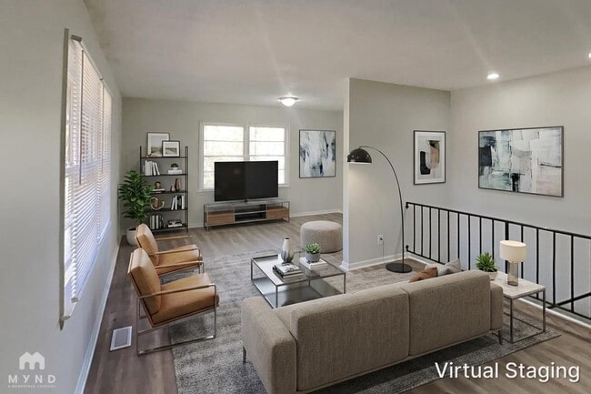 Building Photo - 3672 Stanford Cir