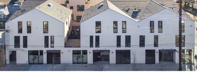 Exterior - Overlook 2730