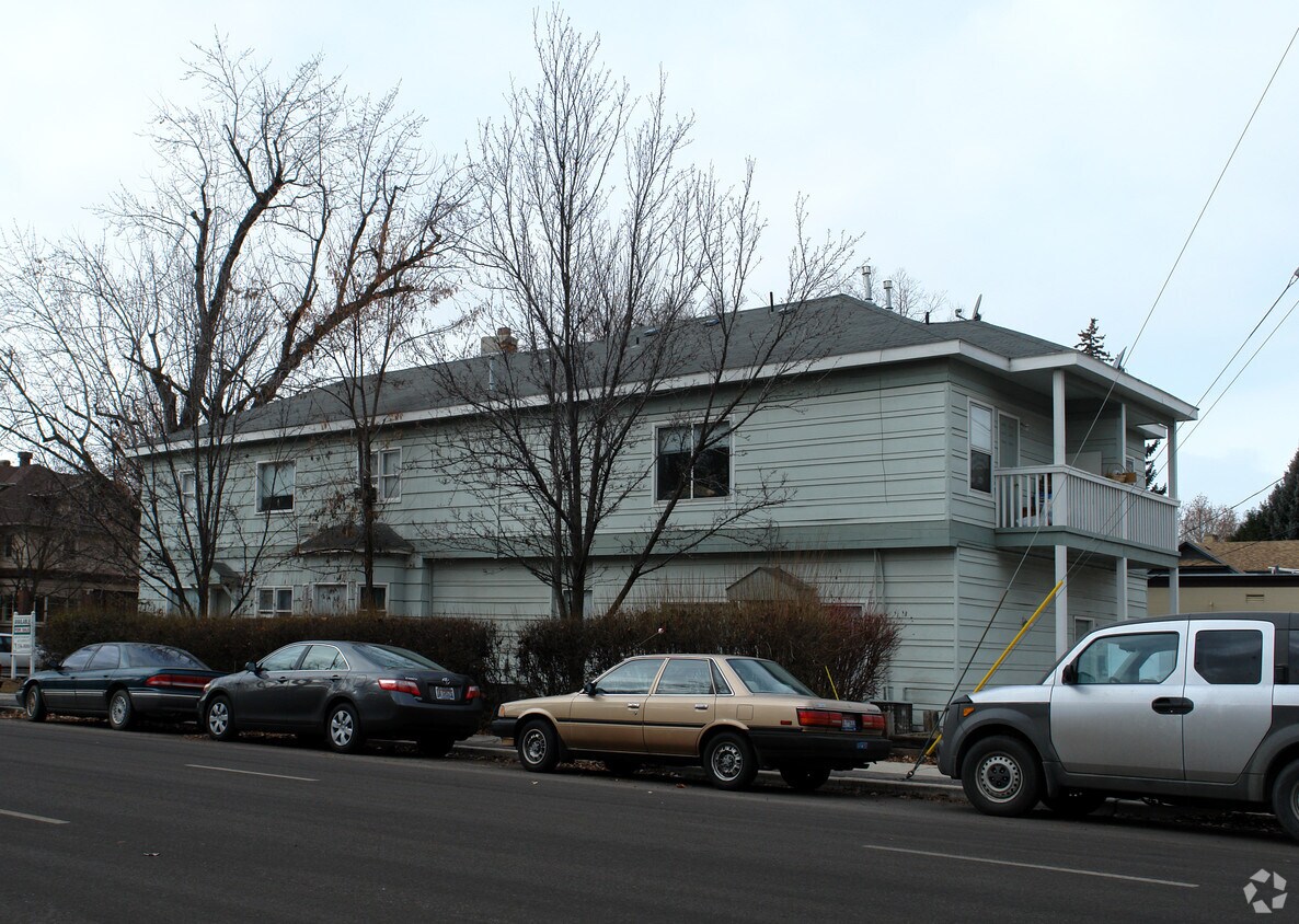 Foto del edificio - North Boise 8 Plex
