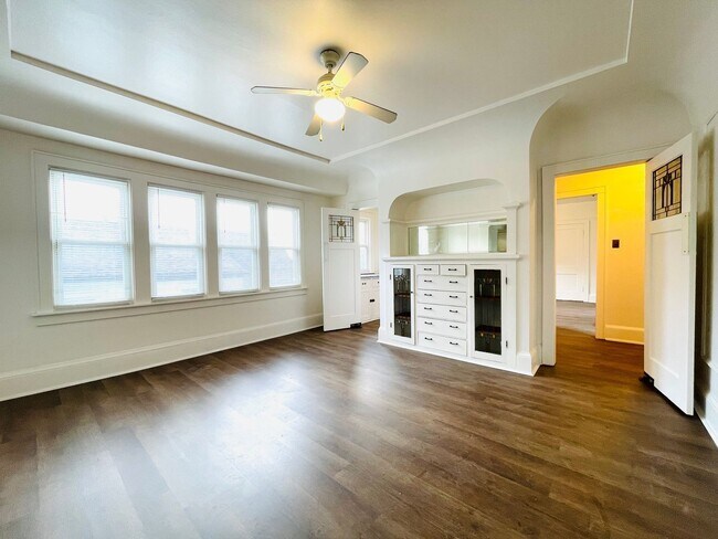 Foto del edificio - 2357 N 59th St