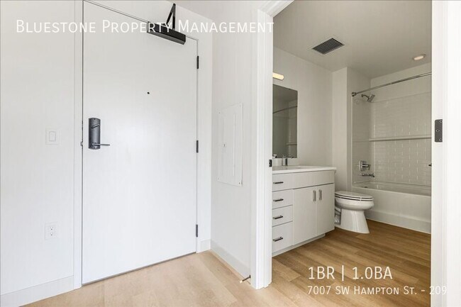 Foto del edificio - 1 Month Free With 12+ Month Lease!