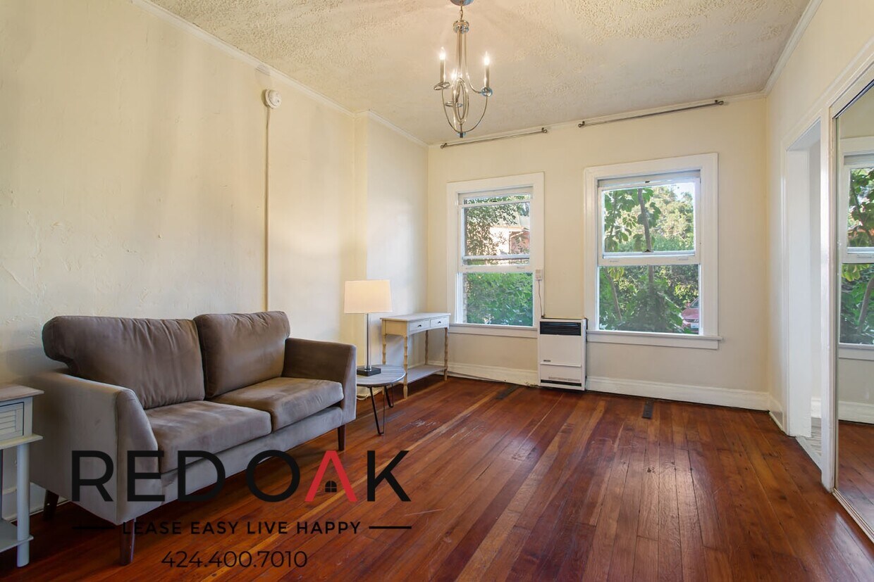 Foto principal - 532 S Coronado St
