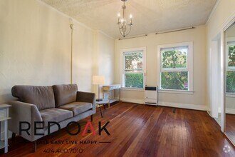 Building Photo - 532 S Coronado St