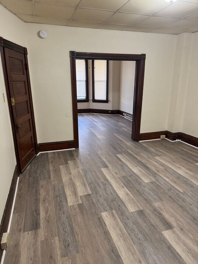 Foto del edificio - 455 W Antietam St