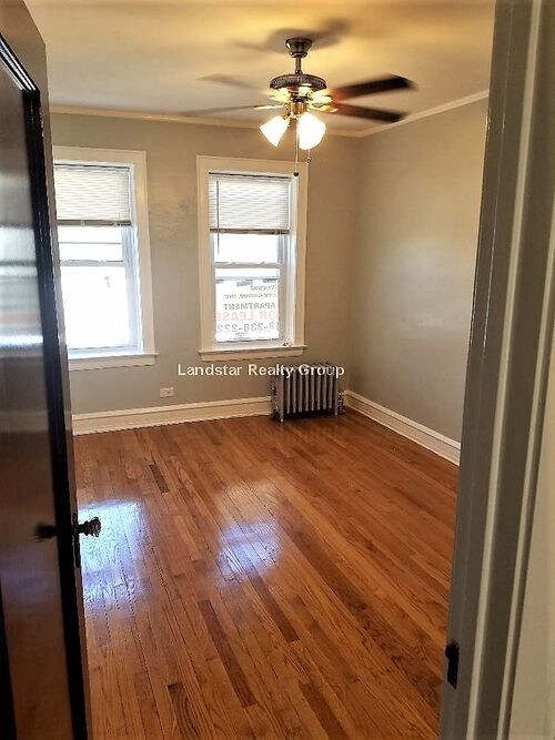 Foto del edificio - 2337 W Howard St