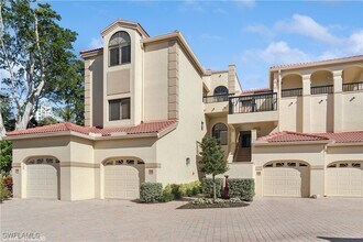Building Photo - 7048 Pelican Bay Blvd