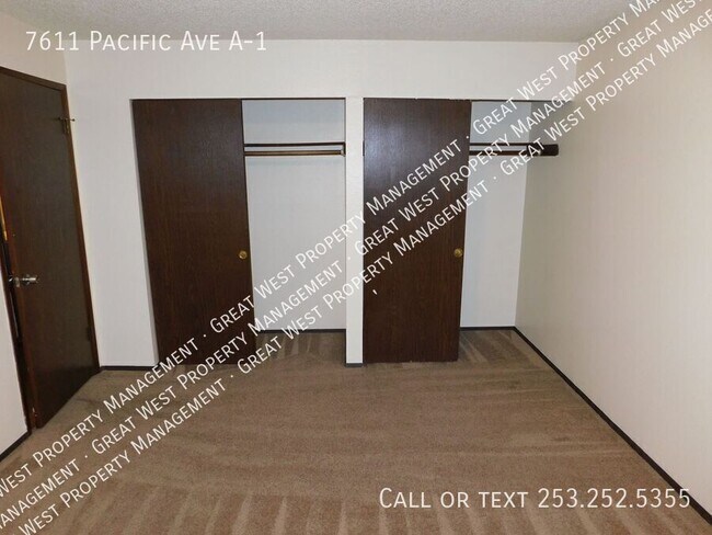 Building Photo - 7611 Pacific Ave