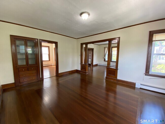 Foto del edificio - 22-24-24 Kimball Dr