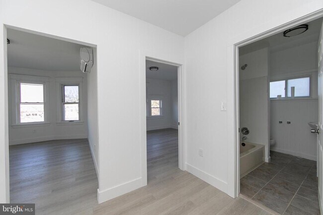 Foto del edificio - 1112 Collings Ave