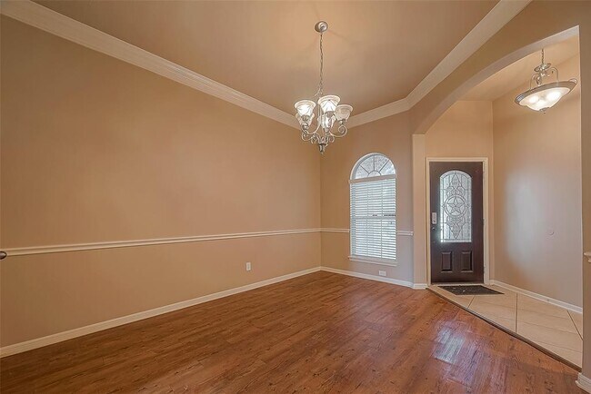 Building Photo - 3415 Chadington Ln
