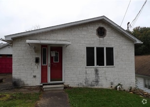 Building Photo - 516 Winter St