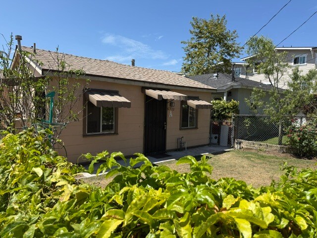 Foto del edificio - 4528 W 171st St
