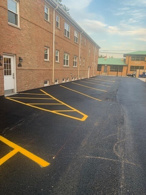 Foto del edificio - 7227 Thomas St